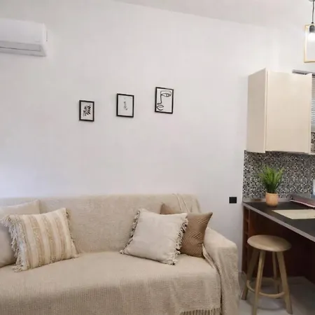 Melograno Di Rodi 4 Родос